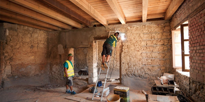 Budova ze 16. století pamatuje dobu, kdy zde pili víno i kapucíni